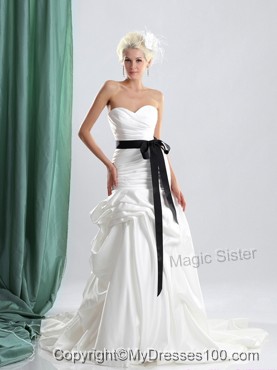 Sturning 2016 Sweetheart Wedding Dress with Ruching