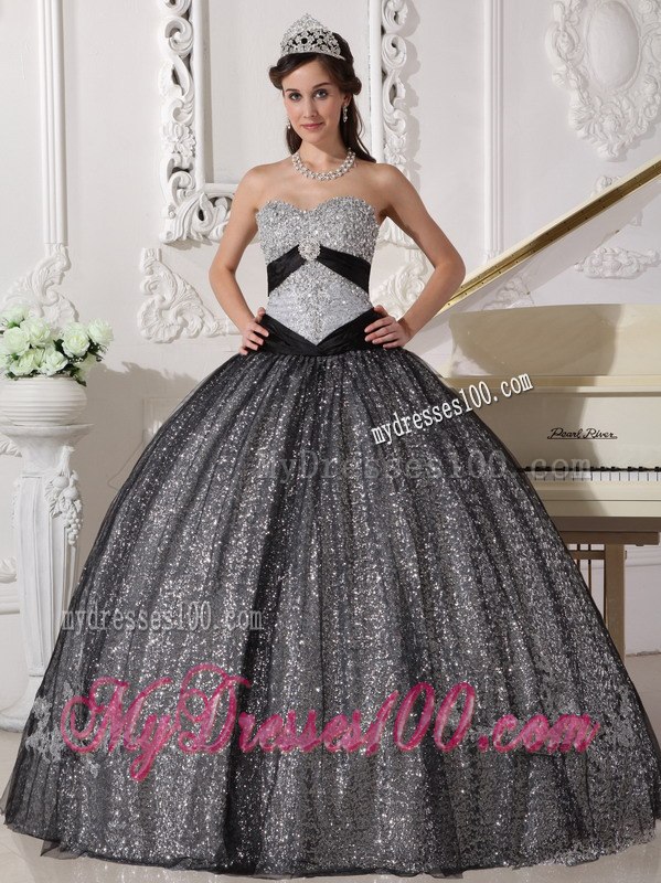 Black and Silver Sweet 16 Dresses Sweetheart Sequined and Tulle Appliques