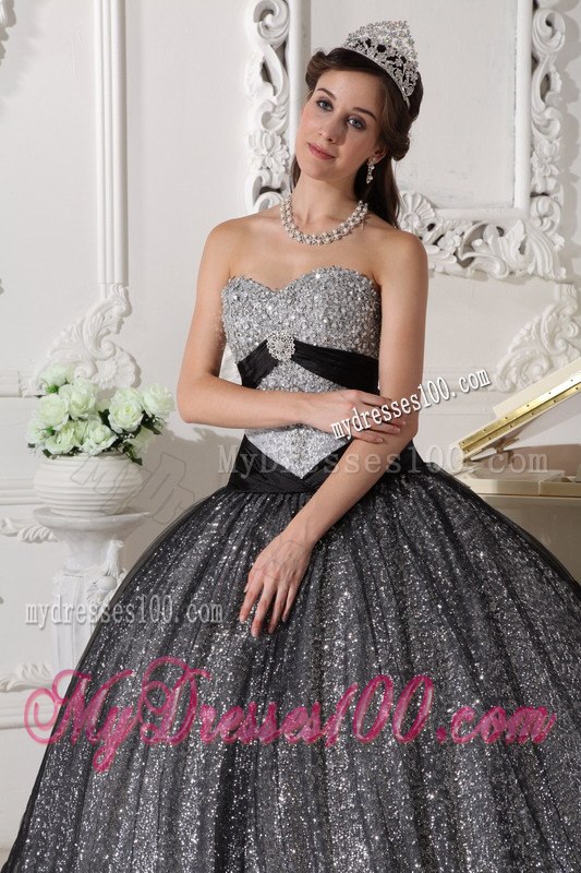 Black and Silver Sweet 16 Dresses Sweetheart Sequined and Tulle Appliques