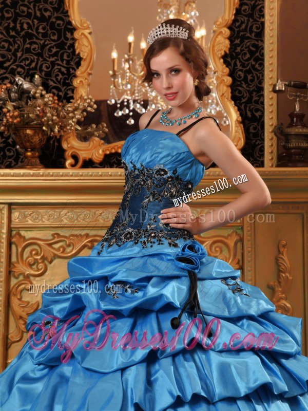 Blue Strapsand Pick-ups Designed Quinceanera Dress with Appliques