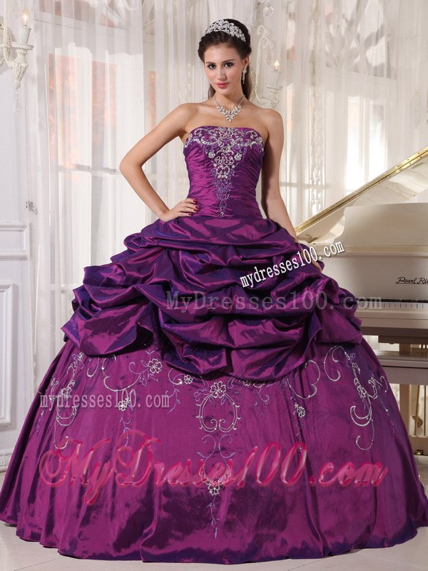 Pick-ups Eggplant Purple Dresses Quinceanera Taffeta Embroidery With Beading