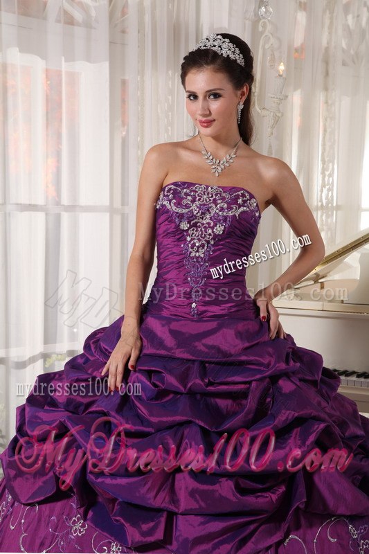 Pick-ups Eggplant Purple Dresses Quinceanera Taffeta Embroidery With Beading