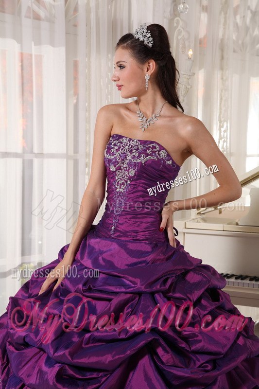 Pick-ups Eggplant Purple Dresses Quinceanera Taffeta Embroidery With Beading