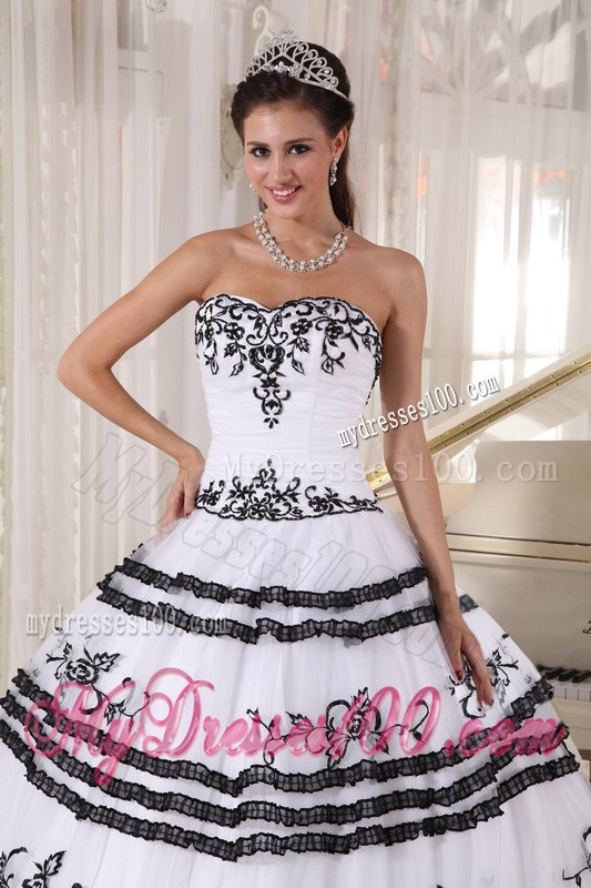 Embroidery White and Black Quinceanera Gown Sweetheart Floor-length Tulle