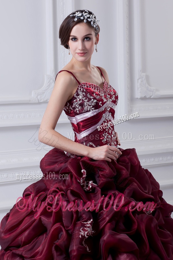 2016 Spaghetti Straps Organza Beading and Appliques Burgundy Quinceanera Dress