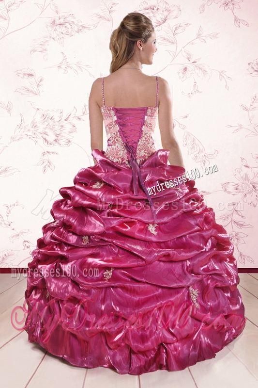 2016 Unique Appliques Quinceanera Dresses with Spaghetti Straps