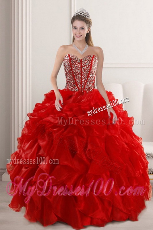 2016 Fashionable Red Quinceanera Dresses with Beading and Ruffles