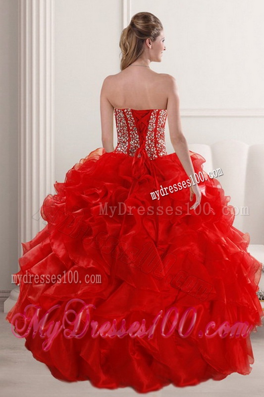 2016 Fashionable Red Quinceanera Dresses with Beading and Ruffles