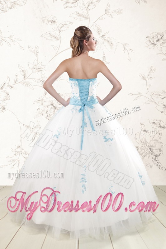 Cheap White Ball Gown Quinceanera Dresses with Appliques and Beading