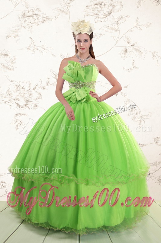 Spring Green 2016 Sweetheart Quinceanera Dresses with Beading and Bowknot