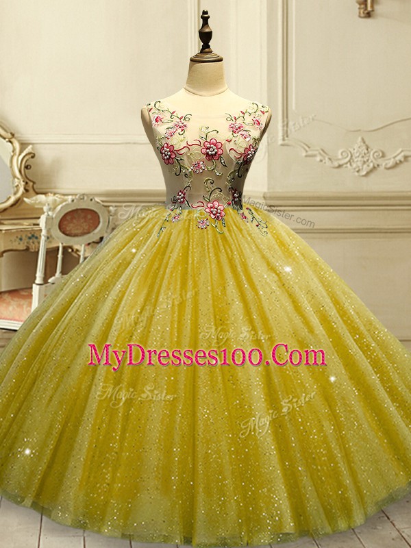 Fantastic Scoop Sleeveless Quinceanera Dress Floor Length Appliques and Sequins Gold Tulle