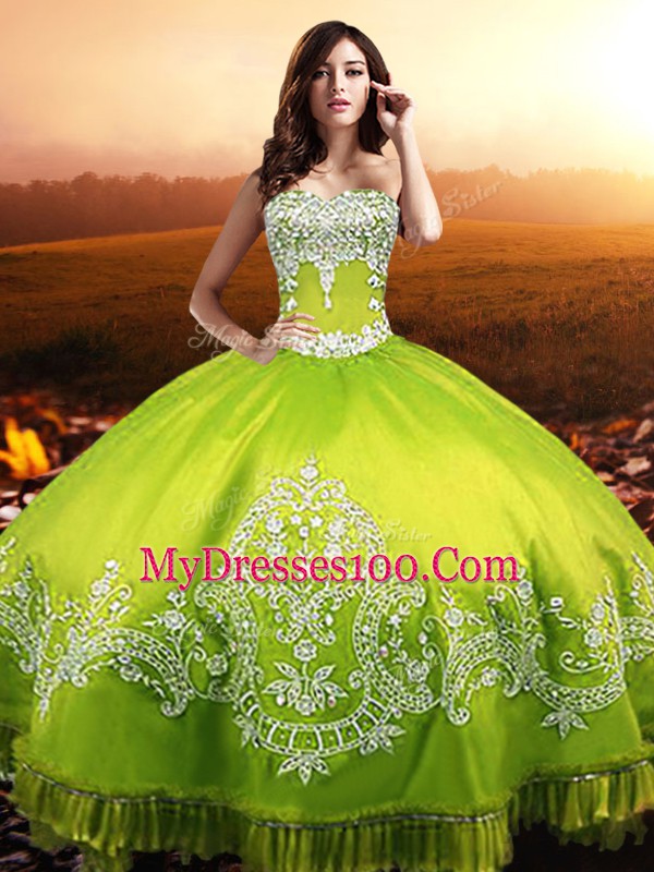 Elegant Yellow Green Ball Gowns Sweetheart Sleeveless Taffeta Floor Length Lace Up Beading and Appliques Quinceanera Gown