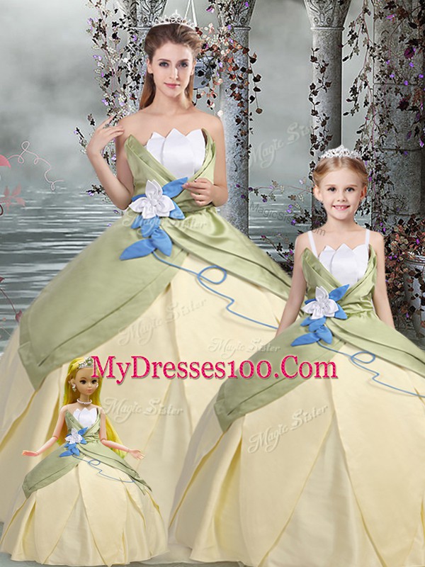 Luxurious Sleeveless Ruching and Hand Made Flower Lace Up Vestidos de Quinceanera