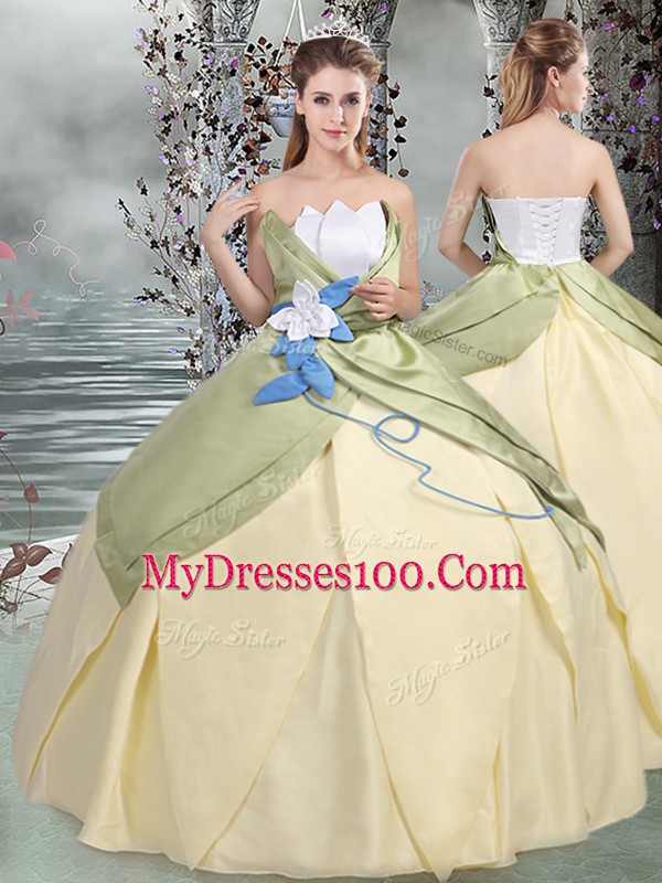Luxurious Sleeveless Ruching and Hand Made Flower Lace Up Vestidos de Quinceanera