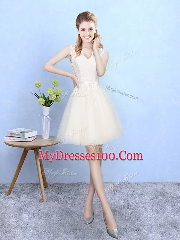 V-neck Sleeveless Lace Up Court Dresses for Sweet 16 Champagne Tulle