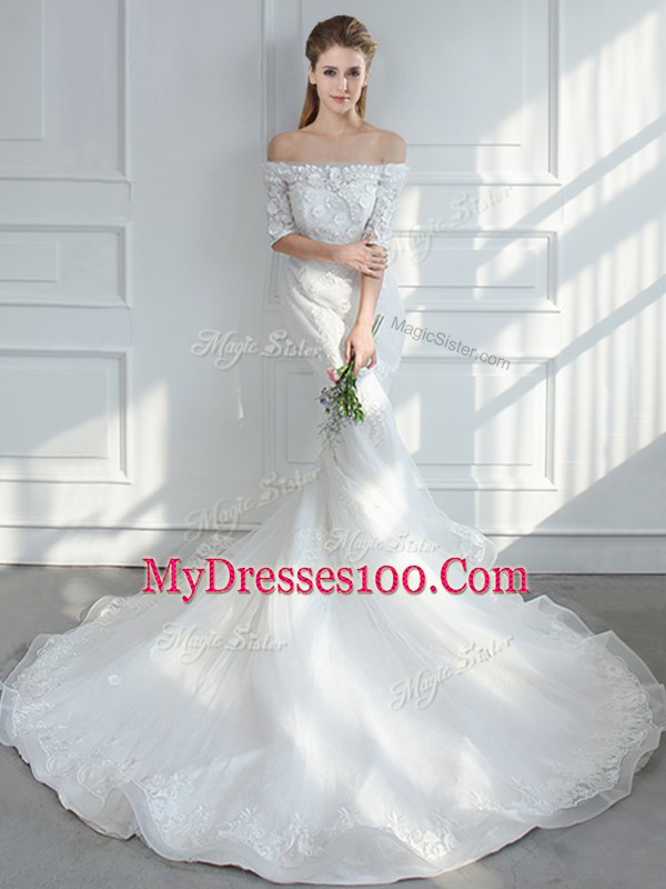 Superior Half Sleeves Court Train Lace and Appliques Lace Up Bridal Gown