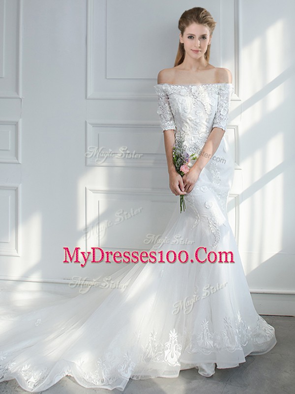 Superior Half Sleeves Court Train Lace and Appliques Lace Up Bridal Gown