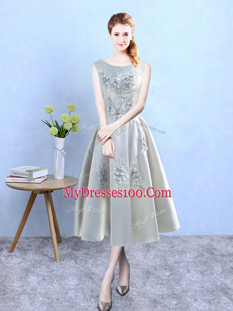 Sleeveless Backless Tea Length Appliques Vestidos de Damas