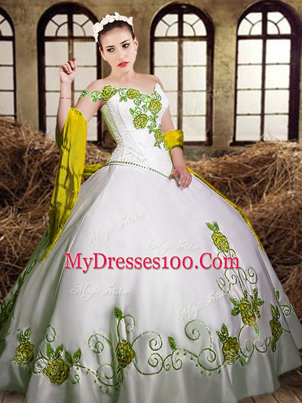 Fantastic Sleeveless Floor Length Embroidery Lace Up Ball Gown Prom Dress with White