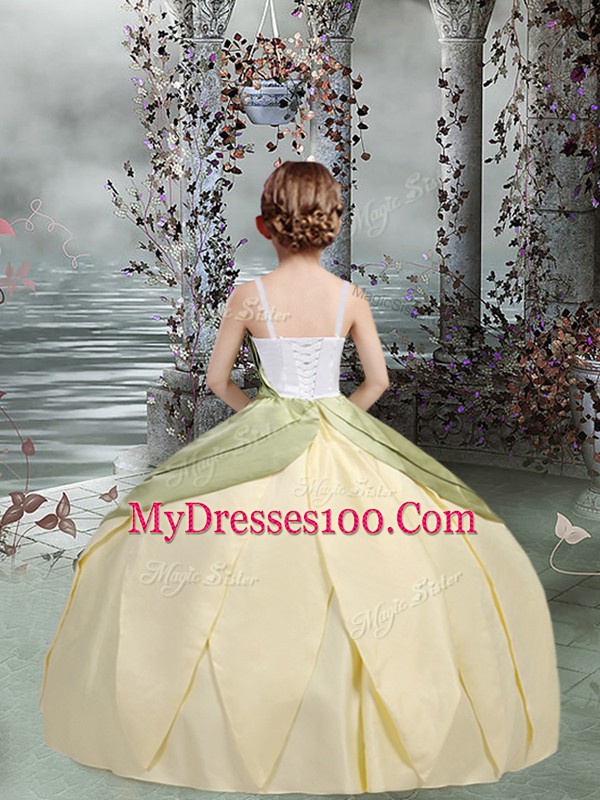 Admirable Spaghetti Straps Sleeveless Taffeta Kids Pageant Dress Ruching and Hand Made Flower Lace Up