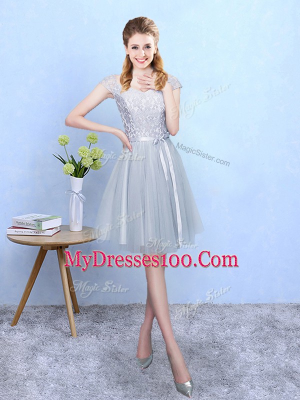 Best Cap Sleeves Tulle Knee Length Lace Up Dama Dress in Silver with Lace