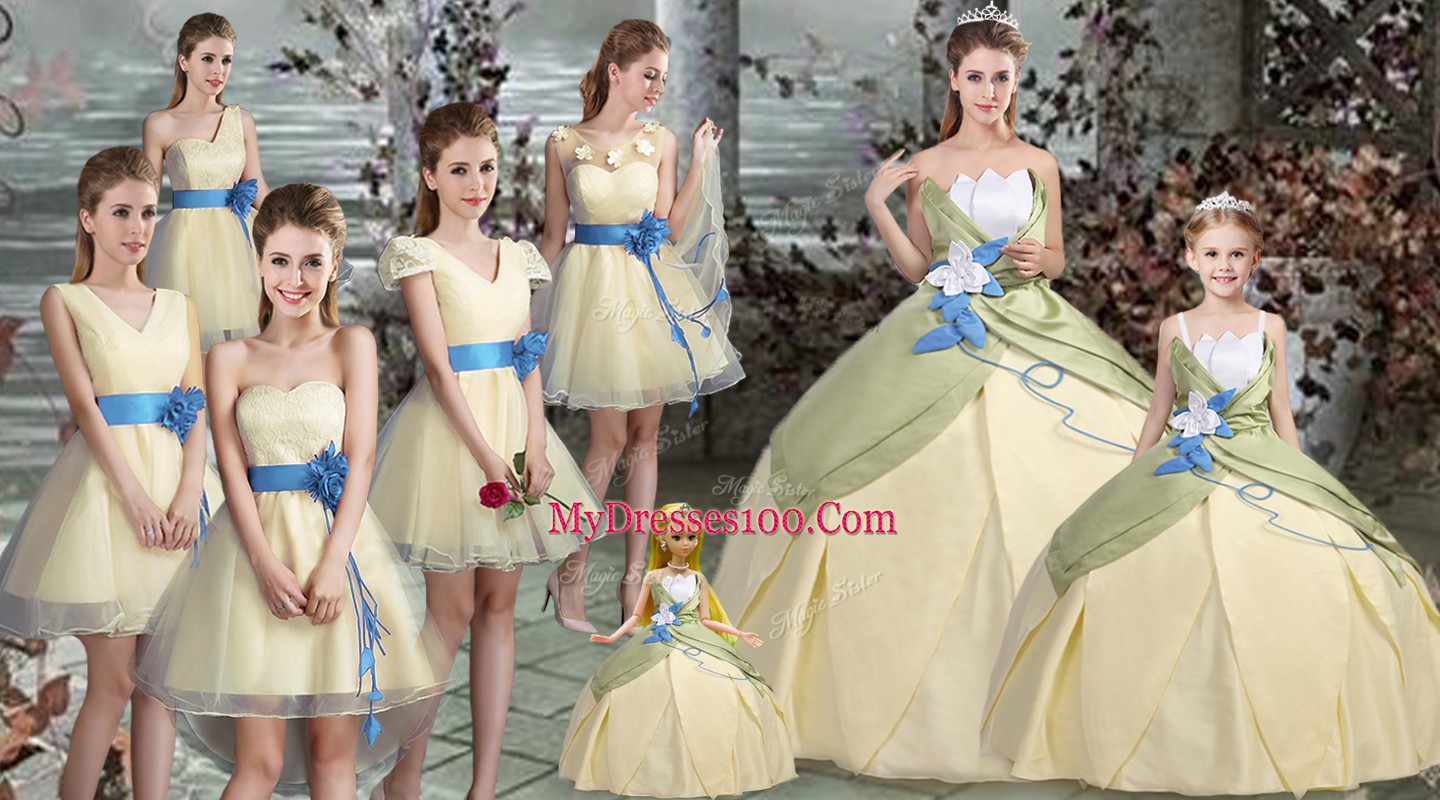 Simple Light Yellow Scalloped Neckline Hand Made Flower Vestidos de Quinceanera Sleeveless Lace Up