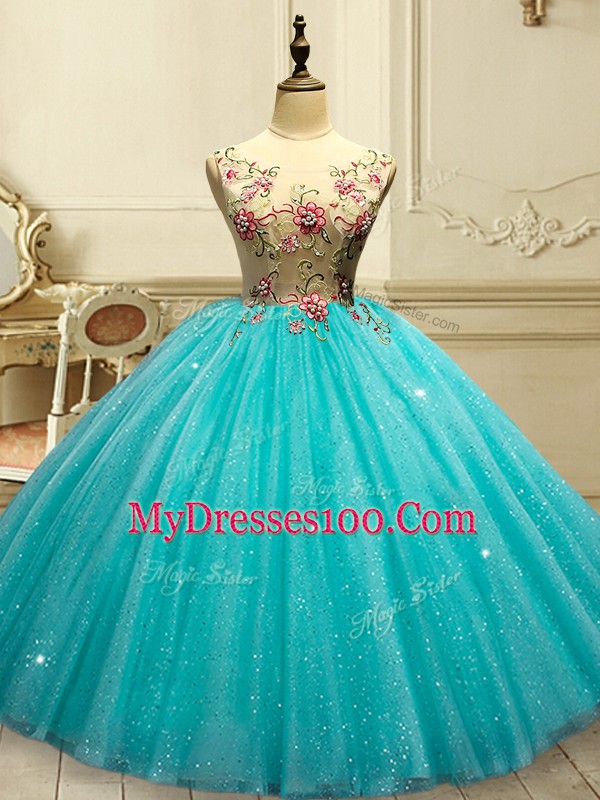 Low Price Tulle Sleeveless Floor Length 15 Quinceanera Dress and Appliques and Sequins