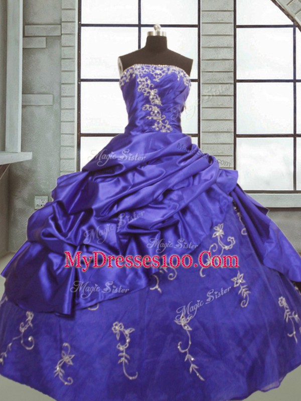 Luxurious Ball Gowns Quinceanera Dresses Purple Strapless Taffeta Sleeveless Floor Length Zipper