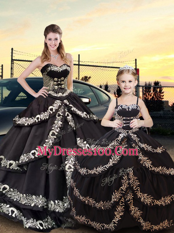 Elegant Black Sweetheart Lace Up Embroidery and Ruffled Layers Vestidos de Quinceanera Sleeveless