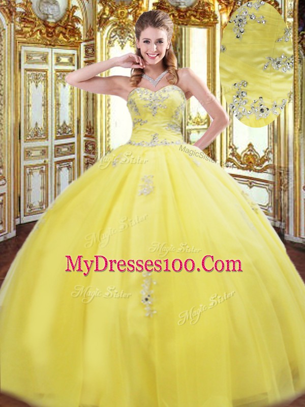 Sleeveless Floor Length Beading and Appliques Lace Up Quinceanera Dresses with Gold