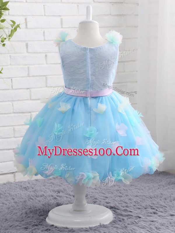 Dazzling Baby Blue Organza Zipper Flower Girl Dresses Sleeveless Knee Length Appliques and Hand Made Flower
