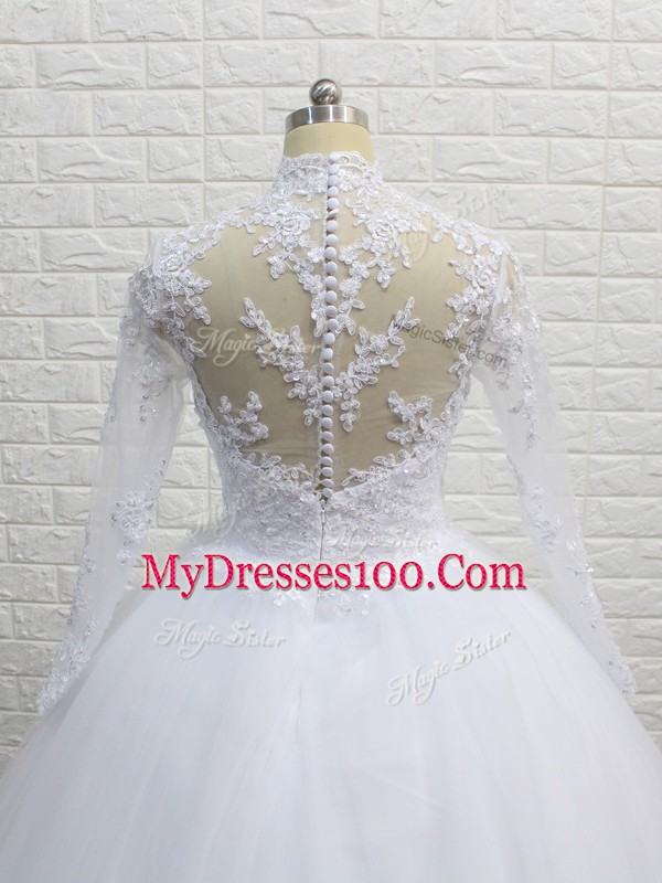 Eye-catching White Wedding Gown Tulle Brush Train Long Sleeves Lace