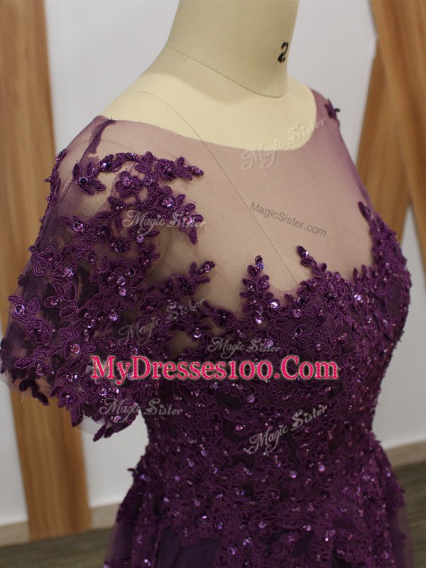 Scoop Short Sleeves Mother Of The Bride Dress Floor Length Lace and Appliques Purple Tulle