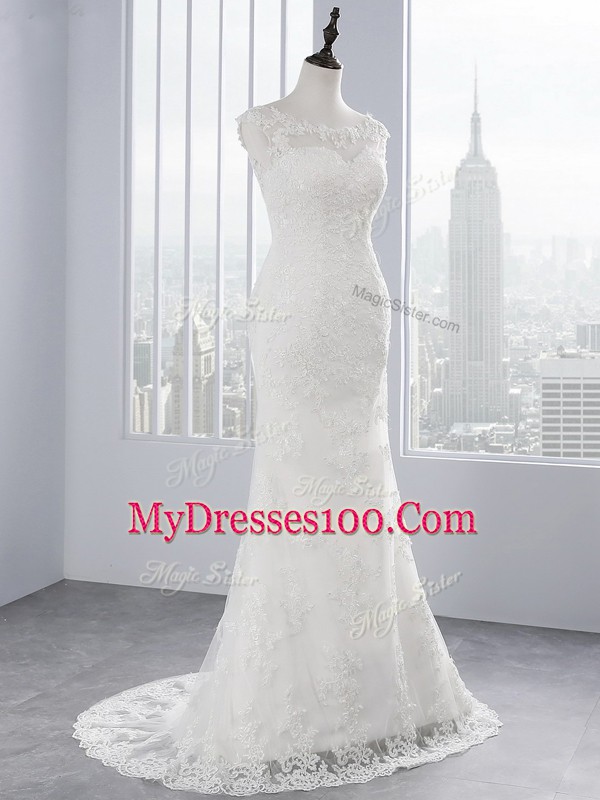 Lace Scoop Sleeveless Zipper Lace and Appliques Wedding Gowns in White