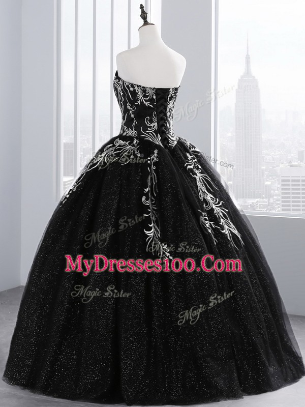 Sleeveless Lace Up Floor Length Embroidery Quinceanera Dresses