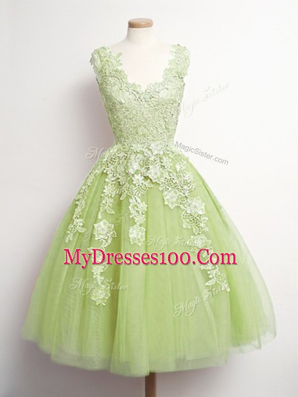 Perfect V-neck Sleeveless Wedding Guest Dresses Knee Length Appliques Yellow Green Tulle