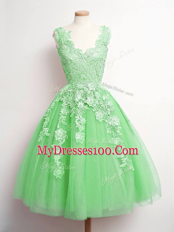 Inexpensive Green A-line Tulle V-neck Sleeveless Lace Knee Length Lace Up Bridesmaid Dresses