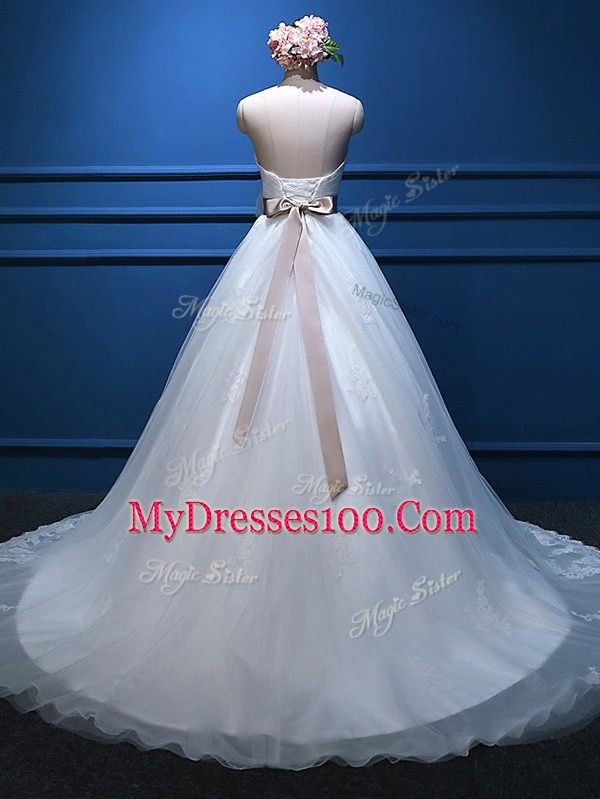 Cute White Sweetheart Lace Up Appliques and Hand Made Flower Wedding Gown Brush Train Sleeveless