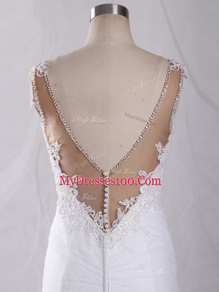 Elegant Sleeveless Brush Train Lace Clasp Handle Wedding Gowns