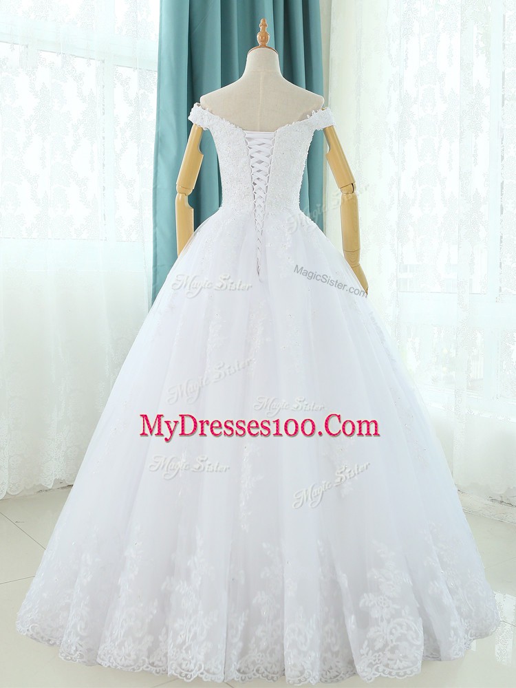 Trendy Sleeveless Lace and Appliques Lace Up Wedding Gowns
