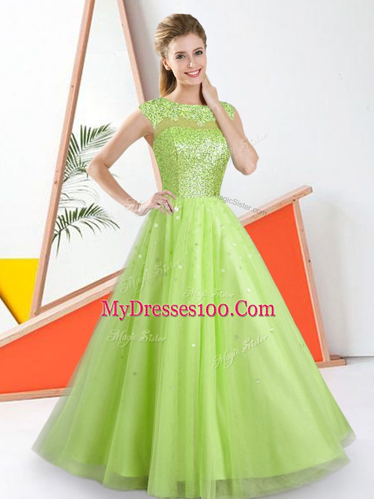 Sleeveless Beading and Lace Backless Bridesmaid Dress