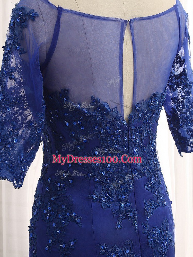 Designer Royal Blue Mother of Groom Dress Prom and Party and Military Ball with Lace and Appliques Scoop Half Sleeves Zipper