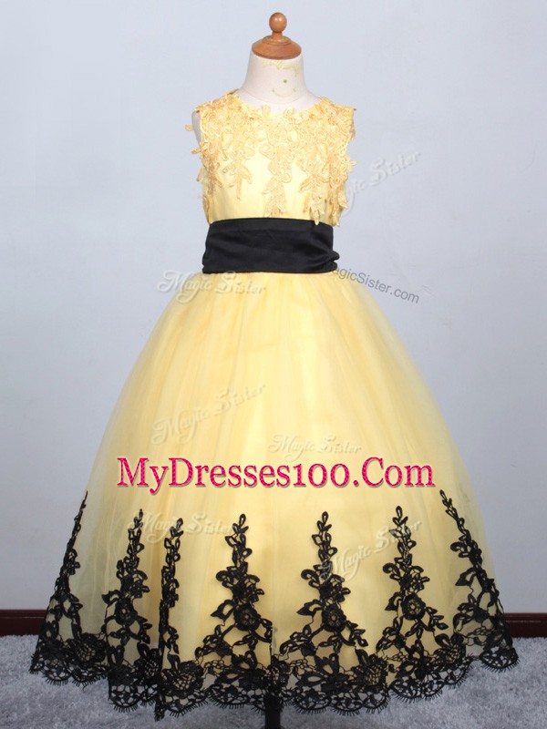 Nice Scoop Sleeveless Little Girl Pageant Gowns Floor Length Appliques Yellow Tulle