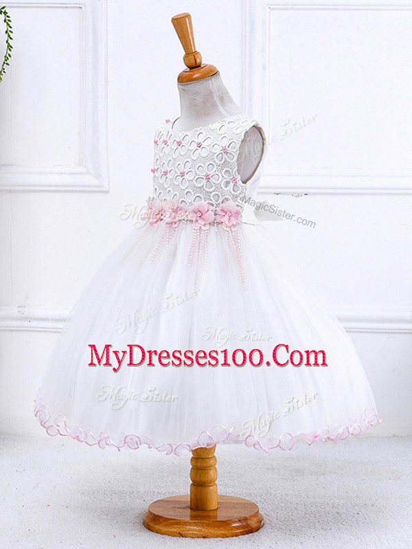 Sleeveless Tea Length Appliques Zipper Girls Pageant Dresses with White