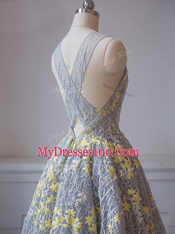 A-line Bridesmaids Dress Grey Scoop Tulle Sleeveless Tea Length Criss Cross