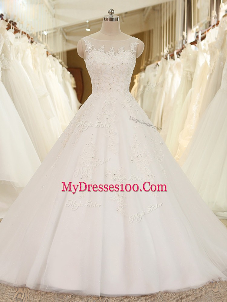 Romantic White A-line Tulle Scoop Sleeveless Lace and Appliques Lace Up Wedding Dresses