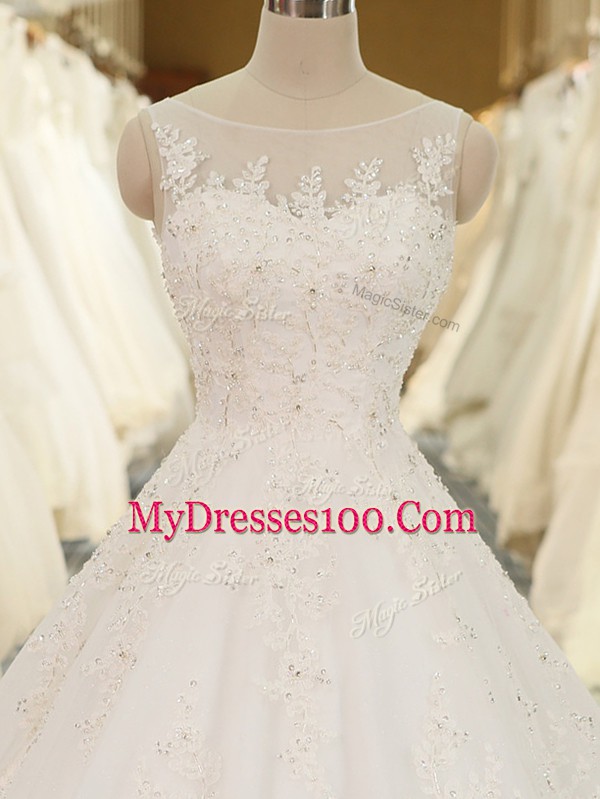 Romantic White A-line Tulle Scoop Sleeveless Lace and Appliques Lace Up Wedding Dresses