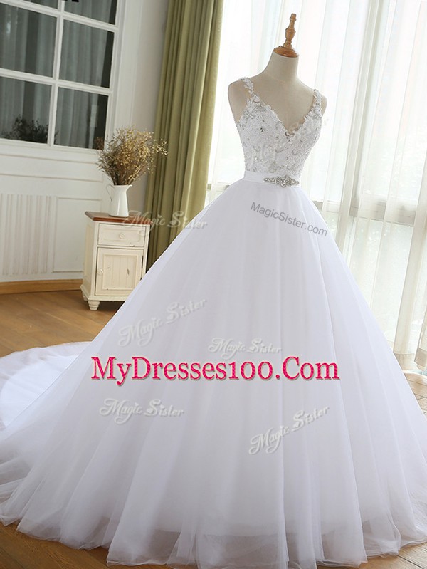 White Lace Up V-neck Beading and Lace and Appliques Wedding Dresses Tulle Sleeveless Court Train