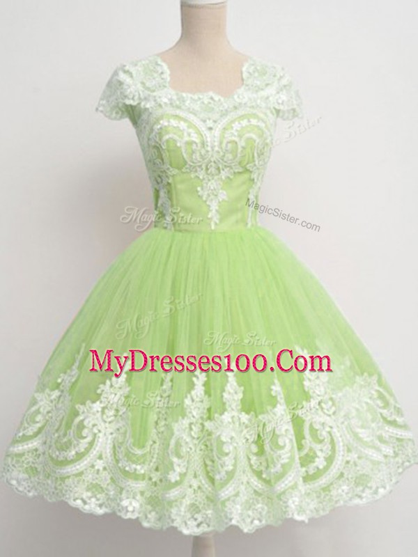 Stunning Knee Length Zipper Court Dresses for Sweet 16 Yellow Green for Prom and Party and Wedding Party with Lace