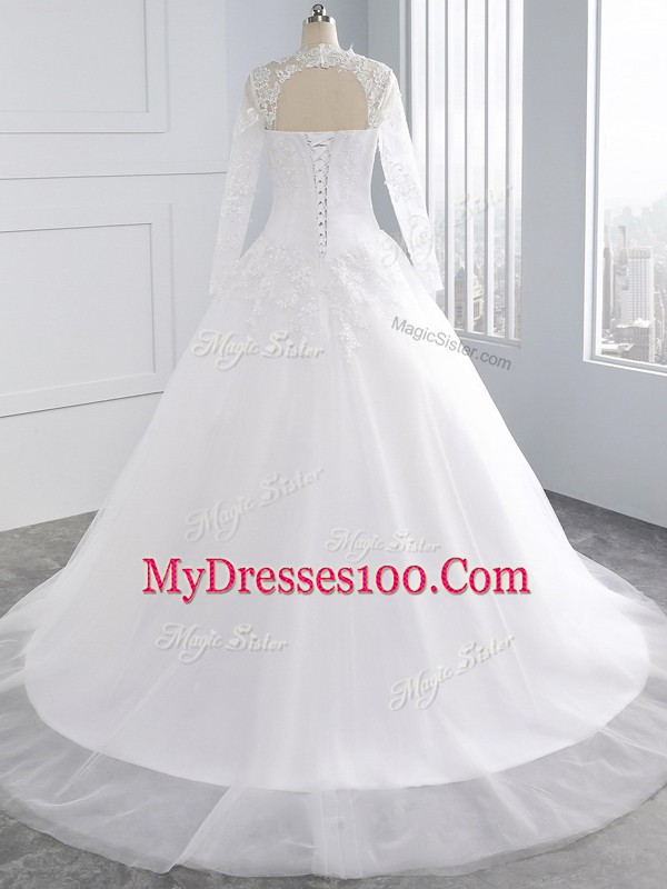 White Lace Up Sweetheart Appliques Wedding Dress Tulle Sleeveless Court Train